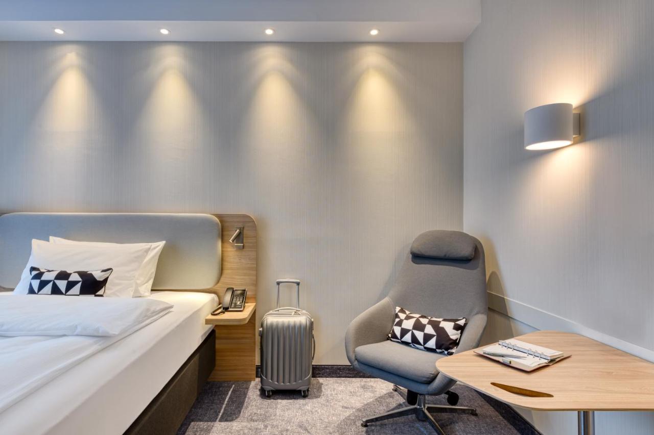 Holiday Inn Express Goettingen By Ihg Экстерьер фото